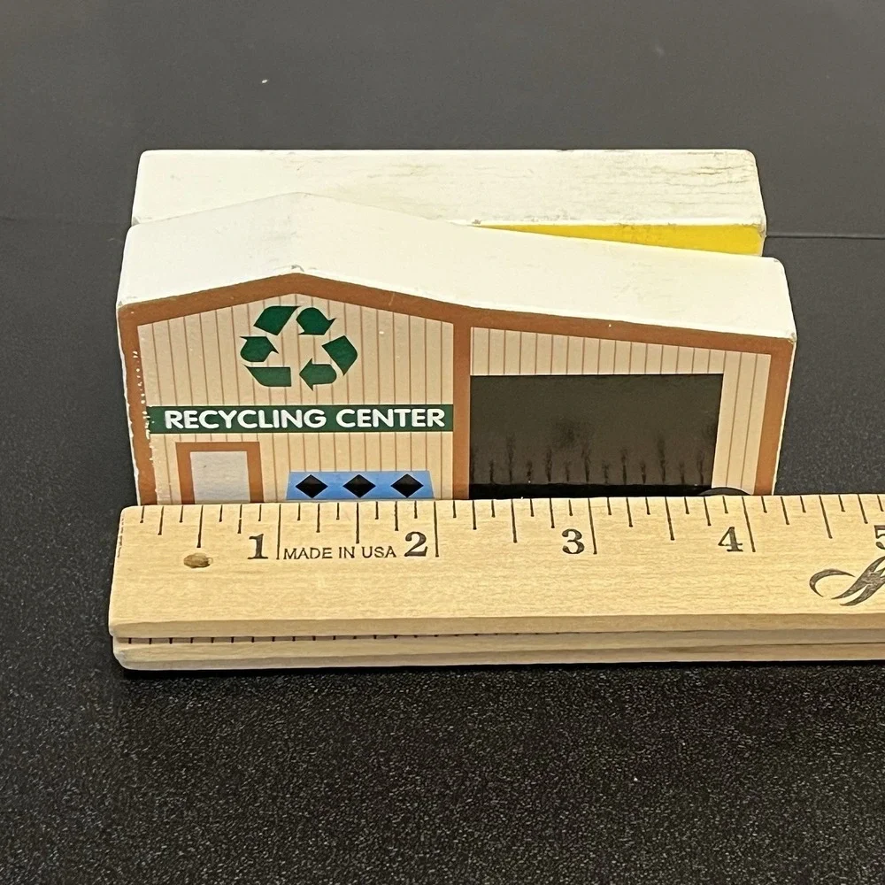 Melissa and Doug Wooden Town Play Set Gas Station Recycling Center Trucks People